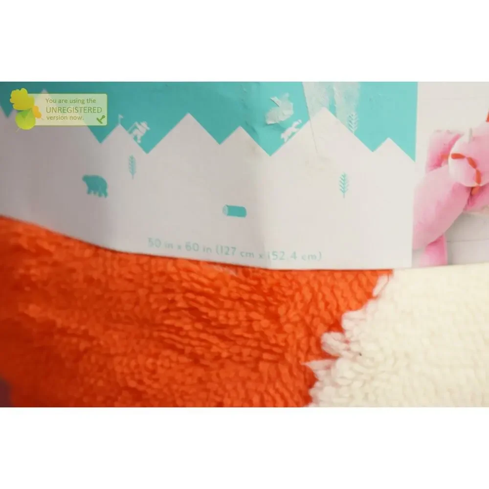 Pillowfort Patisserie Heart Kids' Chenille Throw Blanket Red 50x60